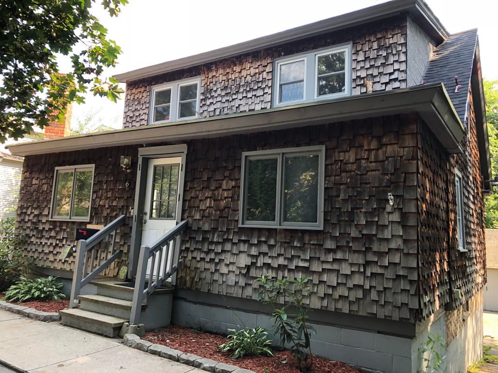 6 Berwick Ct, Sanford, ME 04073