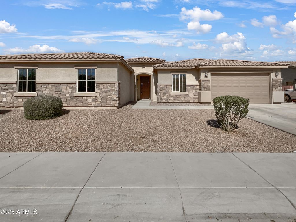 5822 W  Huntington Dr, Laveen, AZ 85339