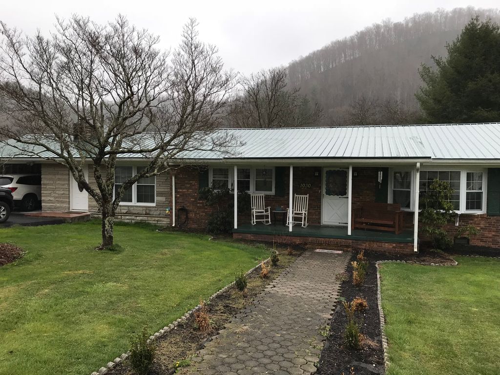 1030 Baptist Valley Rd, Cedar Bluff, VA 3 Bed, 2 Bath SingleFamily
