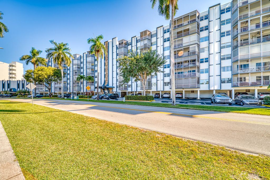 200 Diplomat Pkwy 227, Hallandale Beach, FL 33009 Trulia