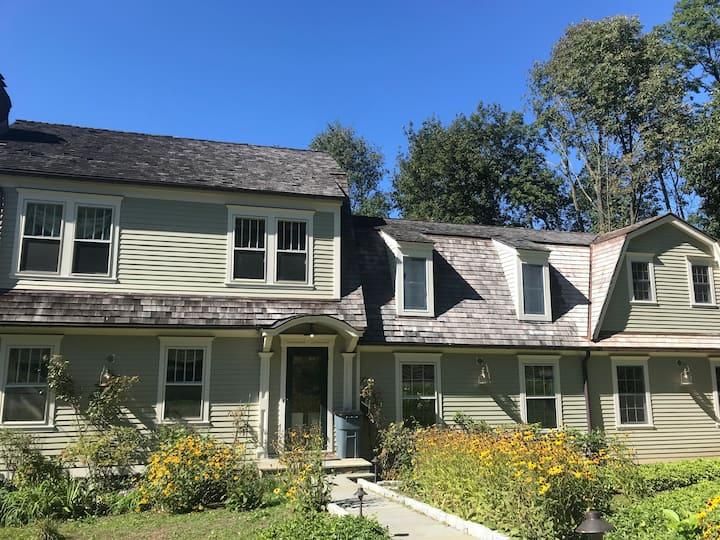 148 Orchard Ridge Rd, Chappaqua, NY 10514
