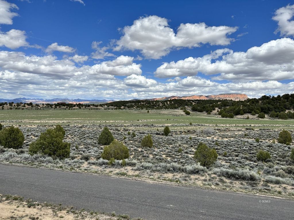 2110 E Paunsaugunt Cliffs Dr, Hatch, UT 84735 MLS 2807664 Trulia