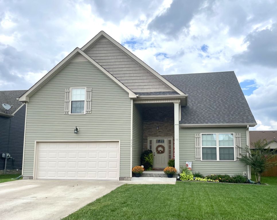 713 Backwind Ln, Clarksville, TN 37040