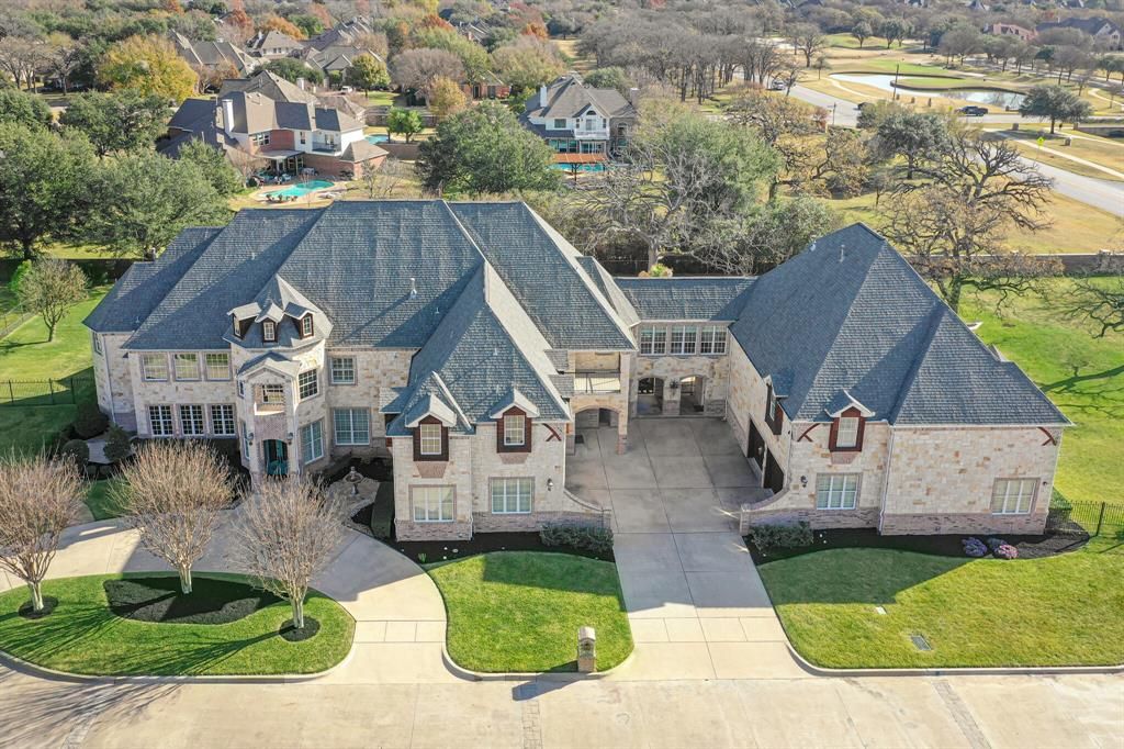 210 E Continental Blvd, Southlake, TX 76092