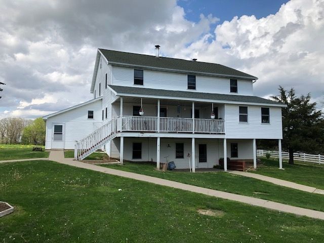 632 N 250th Rd, Plymouth, IL 62367