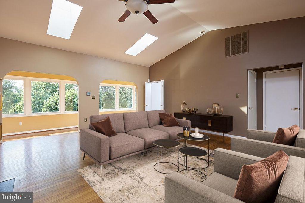 16905 Germantown Rd, Germantown, MD 20874
