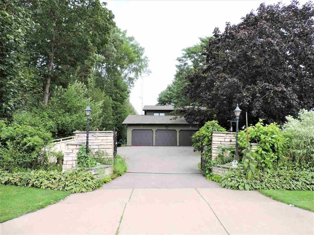 1850 Hickory Ln, Oshkosh, WI 54901 Trulia