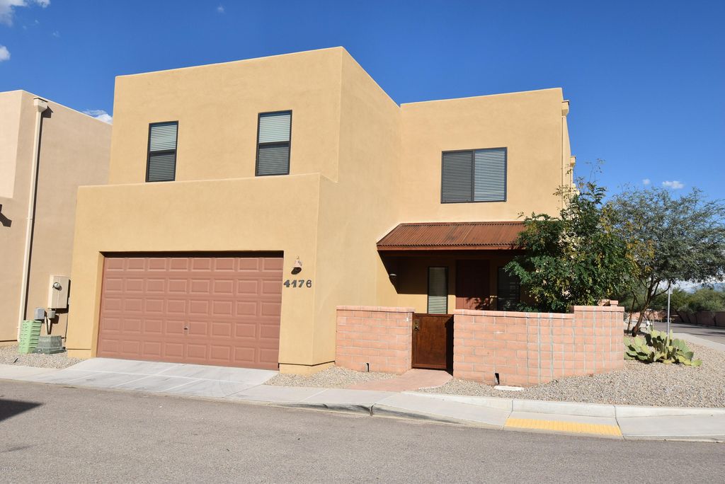 4176 N Stone Cliff Dr, Tucson, AZ 3 Bed, 2 Bath SingleFamily Home