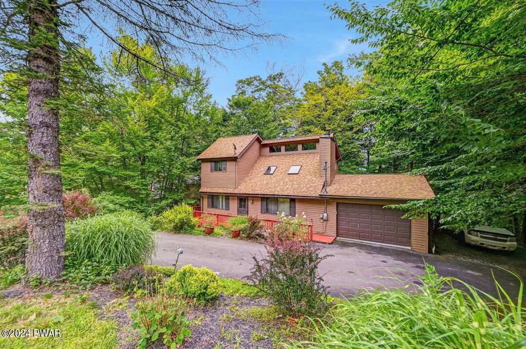 74 Woodhill Ln 1353, Lake Ariel, PA 18436 SingleFamily Home for Sale