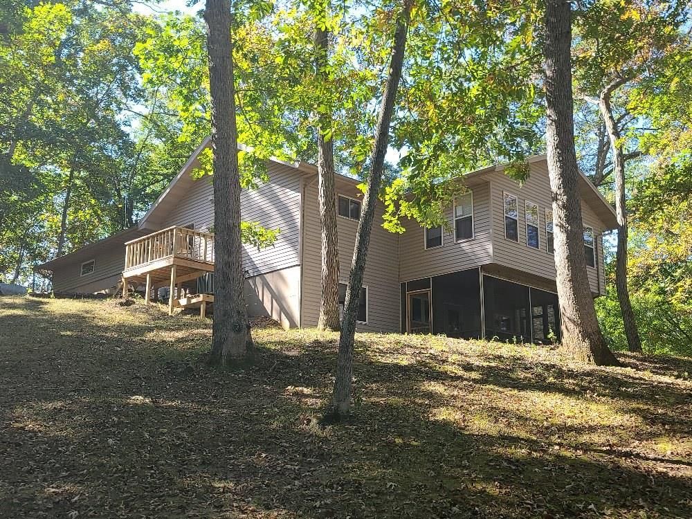 10013 Wildflower Dr, Unionville, MO 63565