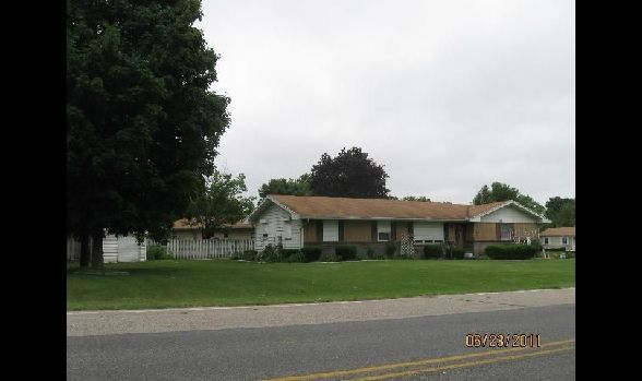 58231 County Road 13, Elkhart, IN 46516