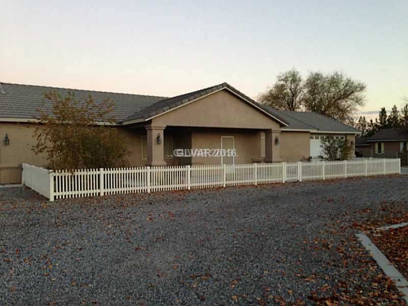 101 Union Pacific St, Pahrump, NV 89060