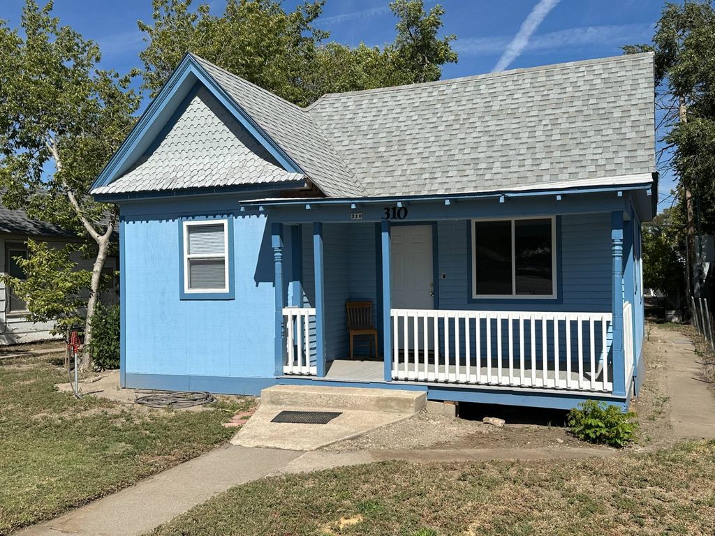 310 W 11th St, Goodland, KS 67735 Trulia