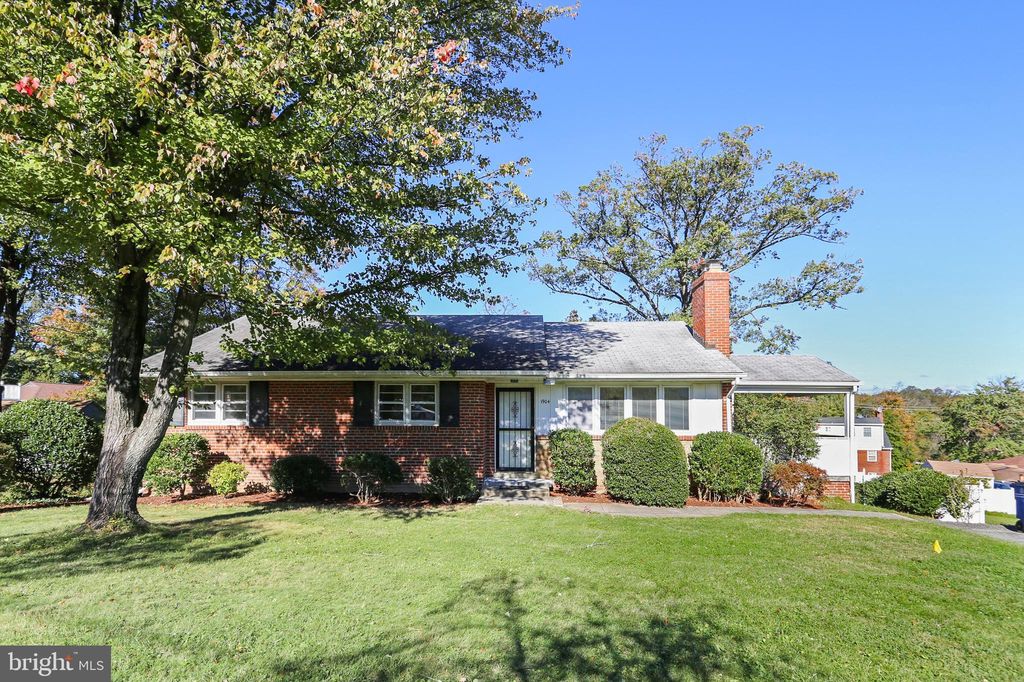 1904 Forest Dale Dr, Silver Spring, MD 20903
