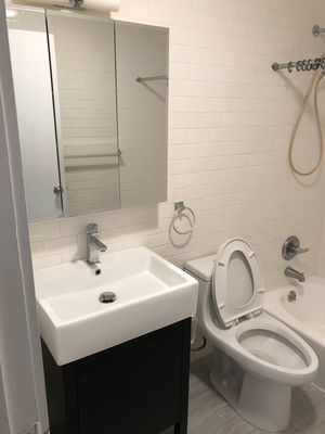 100 S 4th St #1A, Brooklyn, NY 11249