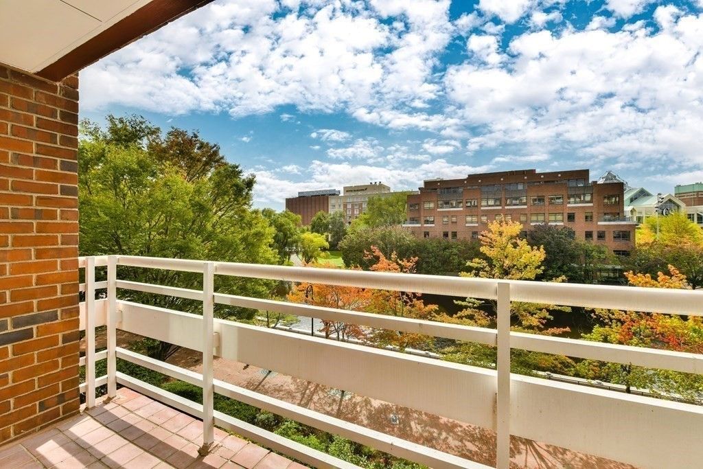 6 Canal Park #301, Cambridge, MA 02141