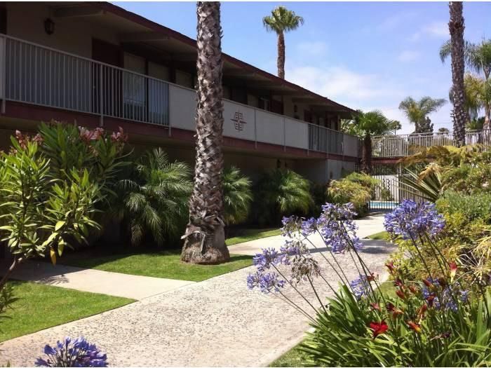 795 N Bellflower Blvd, Long Beach, CA 90815