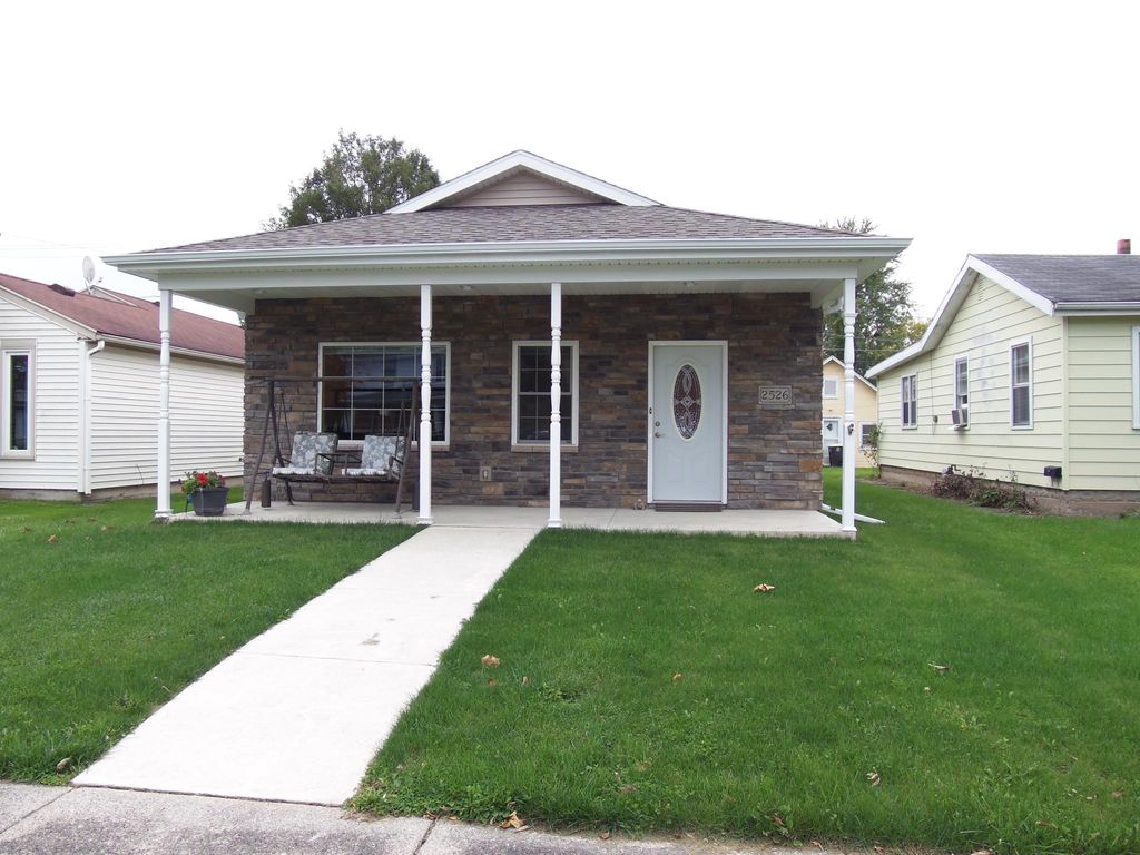 2526 Lynn Ave, Fort Wayne, IN 46805