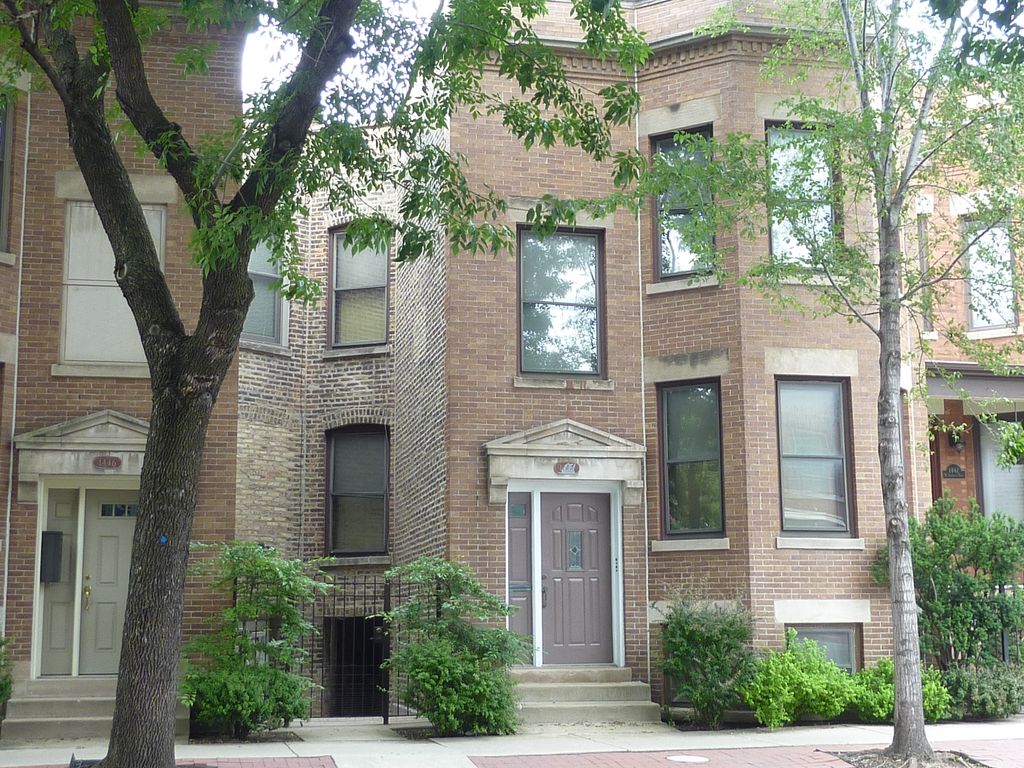 1446 W Diversey Pkwy, Chicago, IL 60614