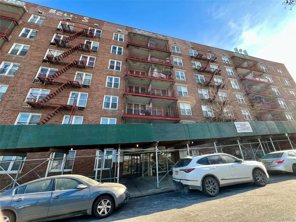 86-16 60th Avenue #2D, Flushing, NY 11373 | MLS# 927760 | Trulia