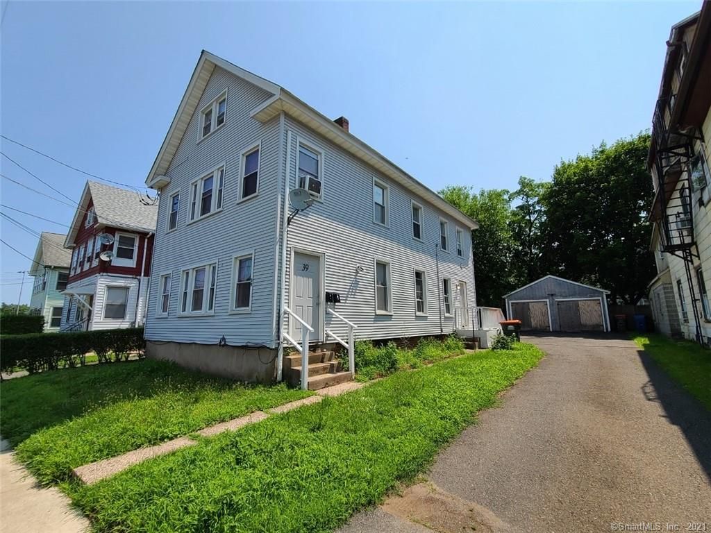 39 N Spring St, Meriden, CT 06451