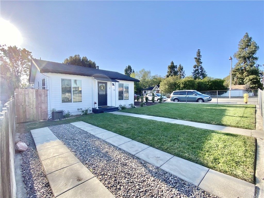 101 S Main St, Placentia, CA 92870