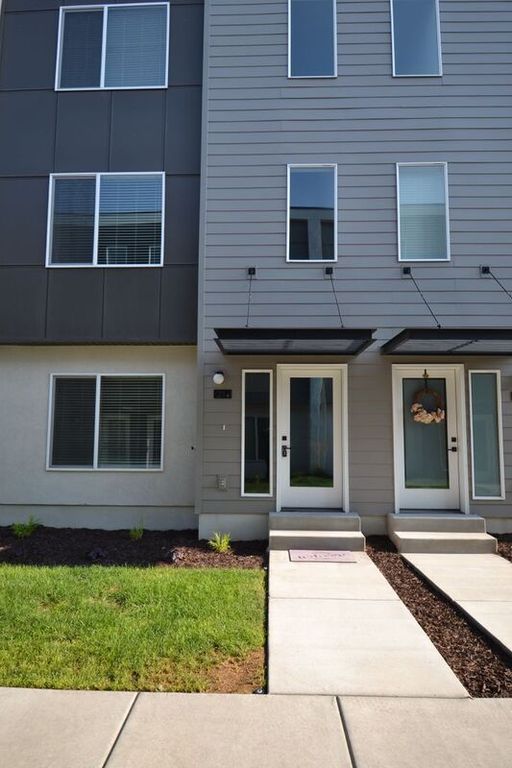 620 N Orchard Dr #21, North Salt Lake, UT 84054
