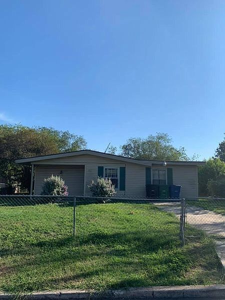 6050 Royal Valley St, San Antonio, TX 78242