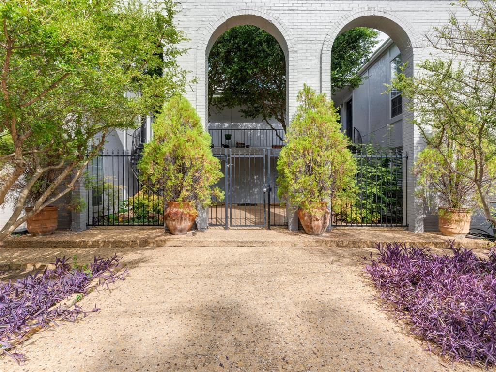 3721 Herschel Ave #105, Dallas, TX 75219