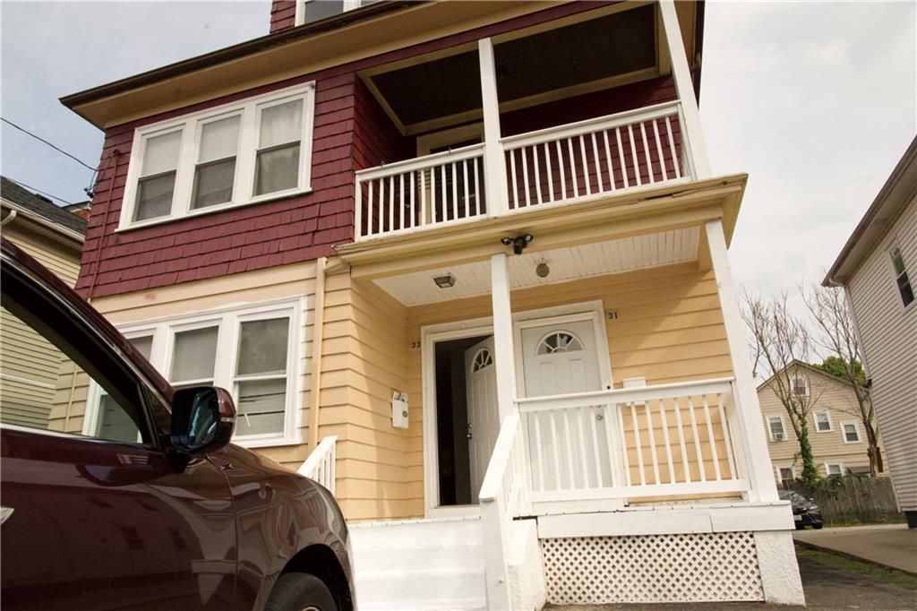 31 Donelson St, Providence, RI 02908