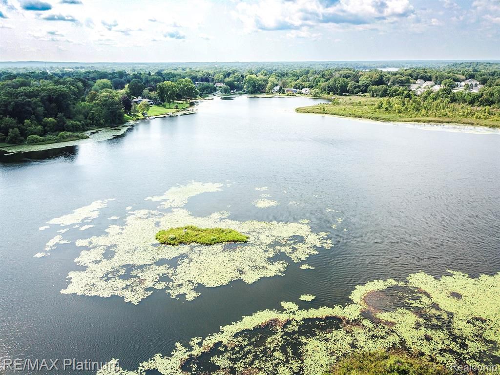 3300 Golf Club Rd, Howell, MI 48843 Trulia