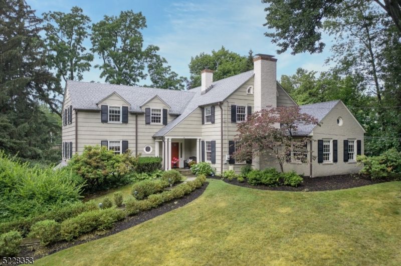 55 West Rd, Short Hills, NJ 07078 See Est. Value, Schools & More