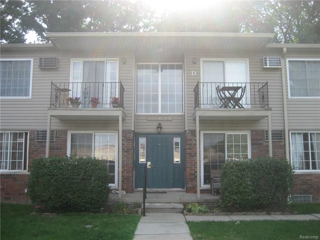 8981 Shannon Dr, Sterling Heights, MI 48314 - See Est. Value, Schools \u0026 More, image size:1024x768