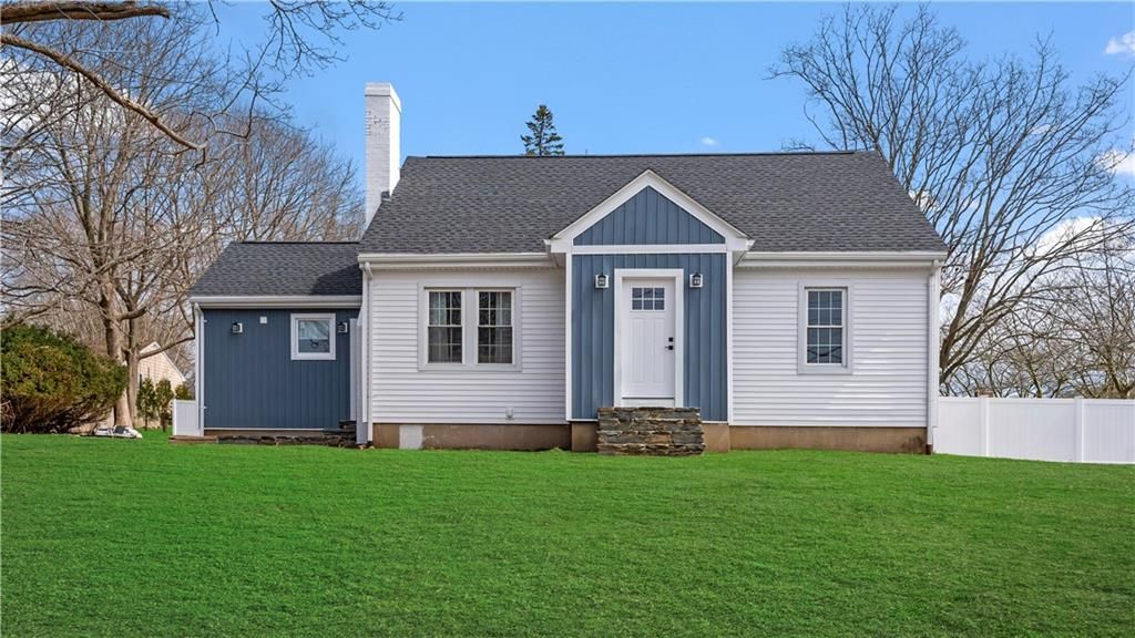 260 Valley Rd, Middletown, RI 02842 - See Est. Value, Schools &amp; More