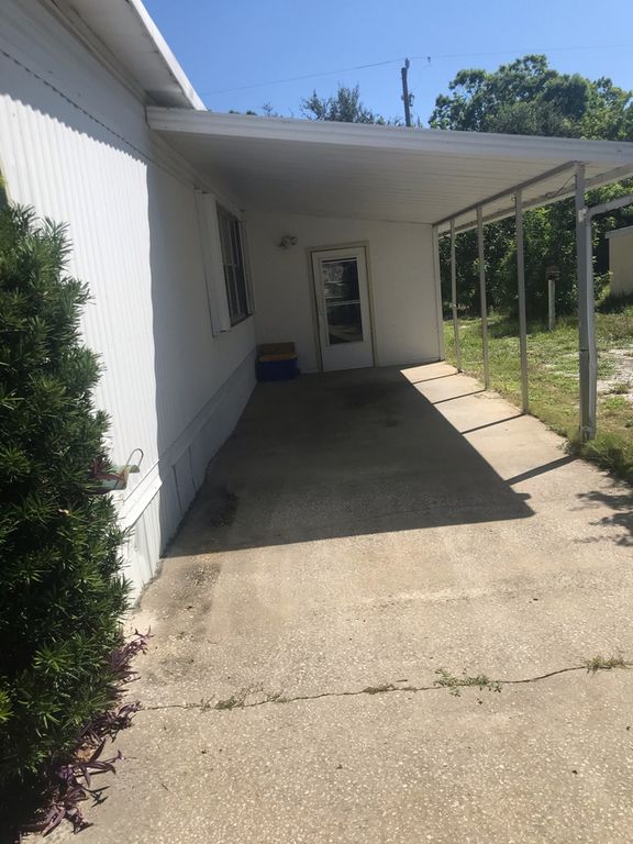 7745 SE Wren Ave, Hobe Sound, FL 33455