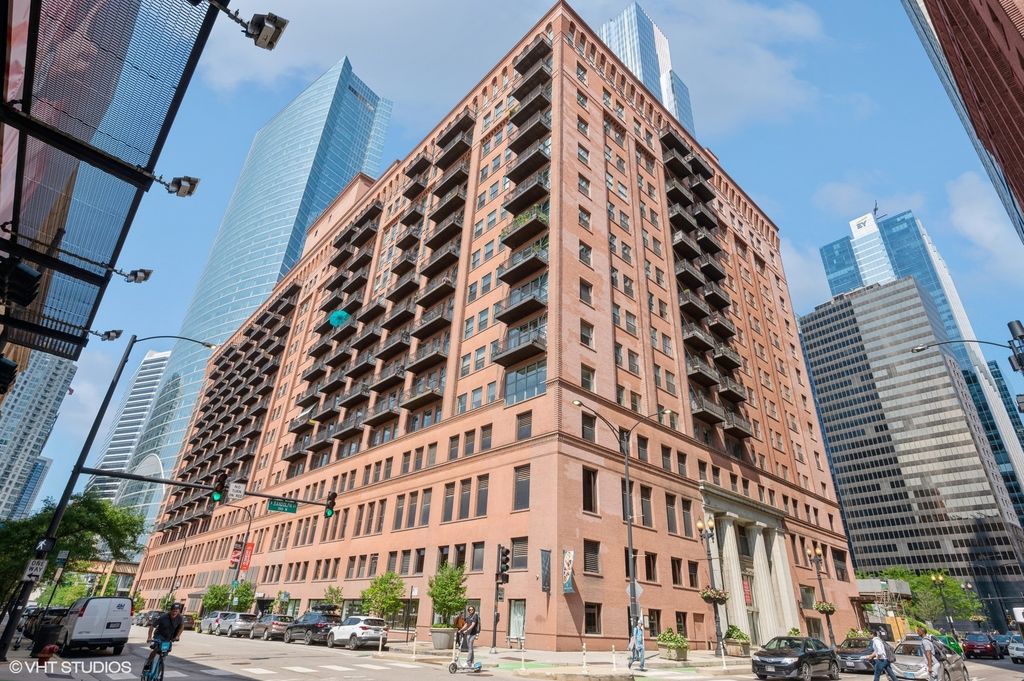 165 N  Canal St #1319, Chicago, IL 60606