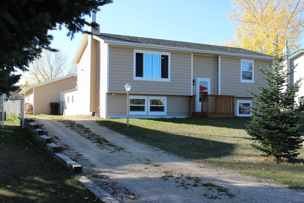 1206 Canal St, Custer, SD 57730