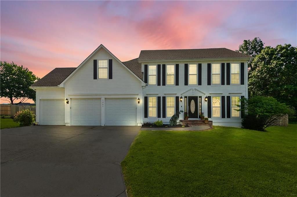 1207 SW Wintergreen Ln, Blue Springs, MO 64015 Trulia