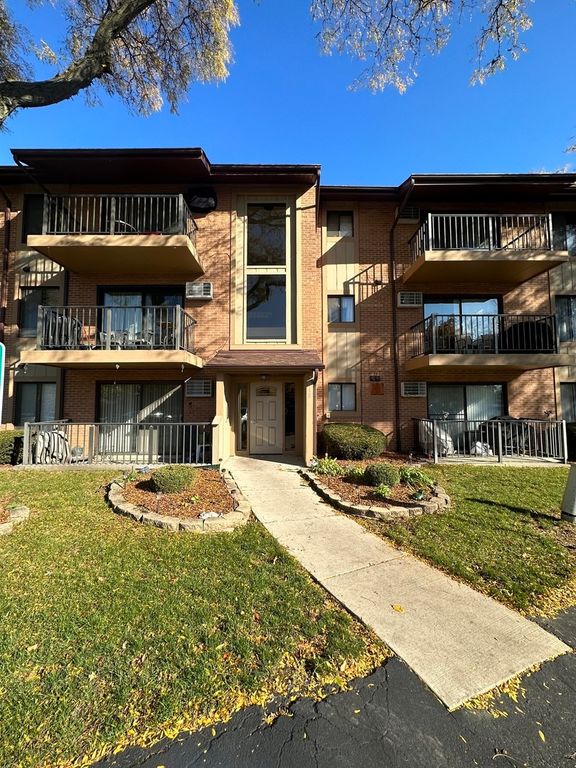 7018 W 110th St 6, Worth, IL 60482 Trulia