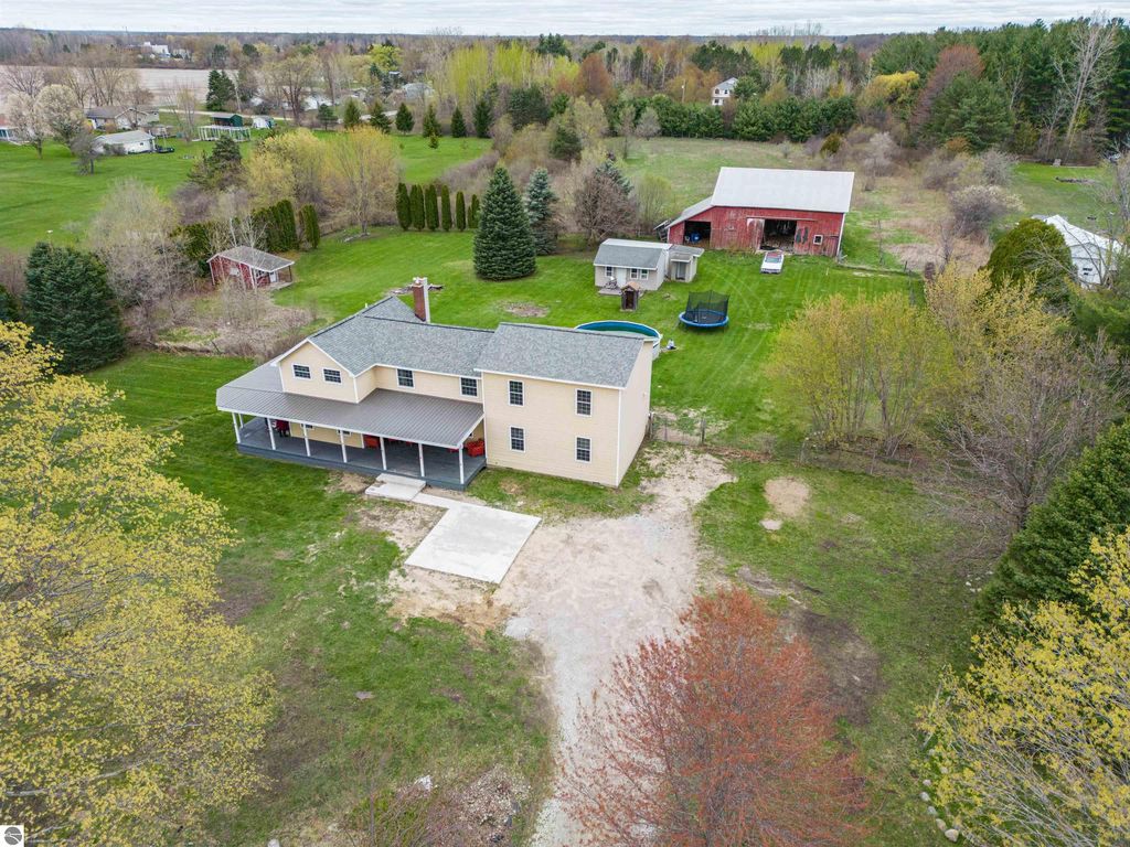 8119-e-broomfield-rd-mount-pleasant-mi-48858-mls-1909379-trulia