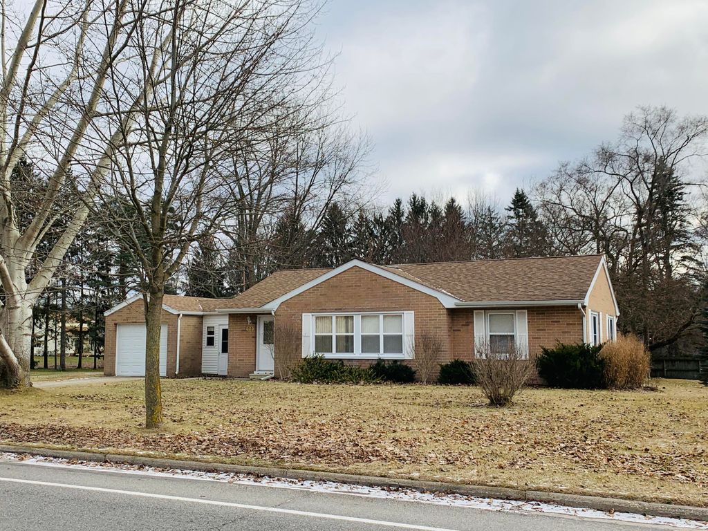 903 E Fairplains St, Greenville, MI 48838 Trulia