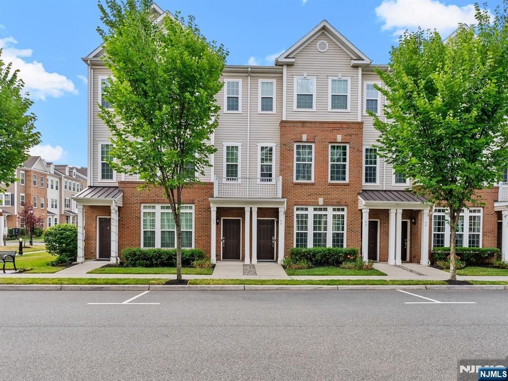 Intro Exec Sum.indd, image size:1024x768