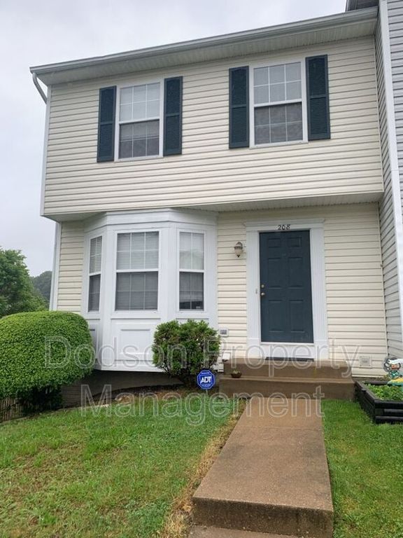 208 Munsons Hill Ct, Stafford, VA 22554