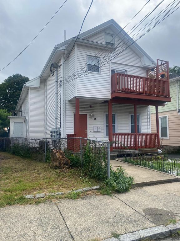 35 Lincoln St #4, Malden, MA 02148