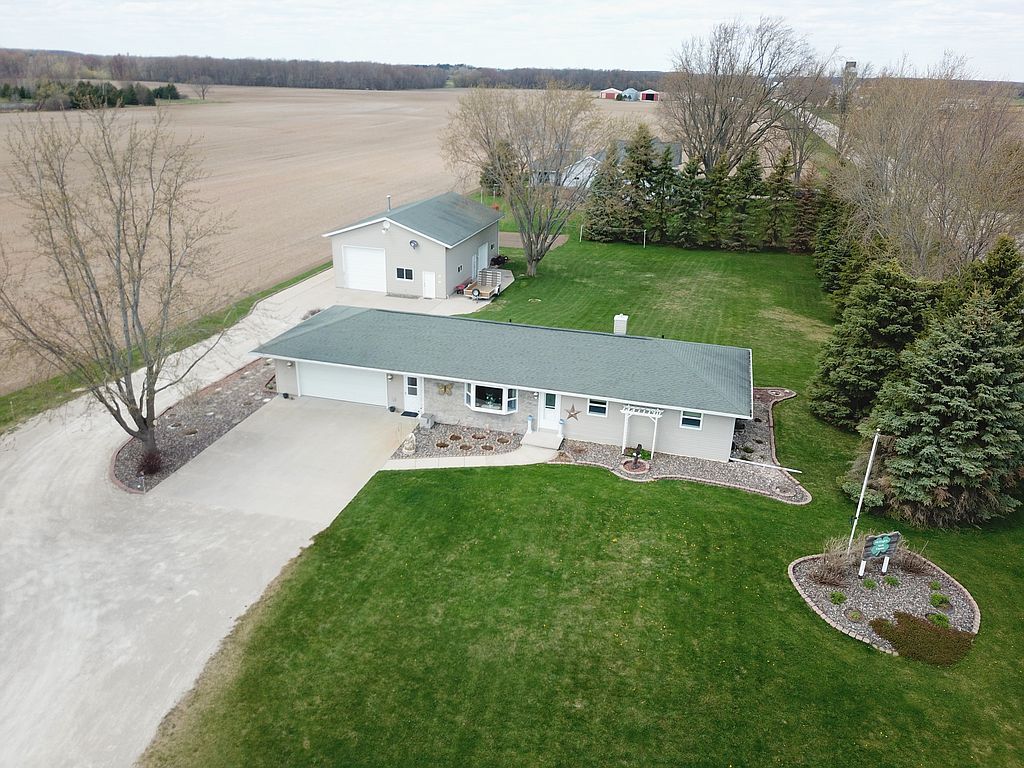 W4508 Center Valley Rd, Black Creek, WI 54106 Trulia