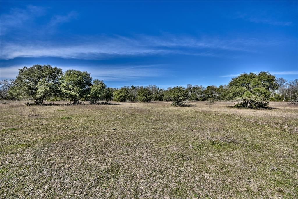 1240 S Weyand Rd 11, Round Top, TX 78954 Trulia