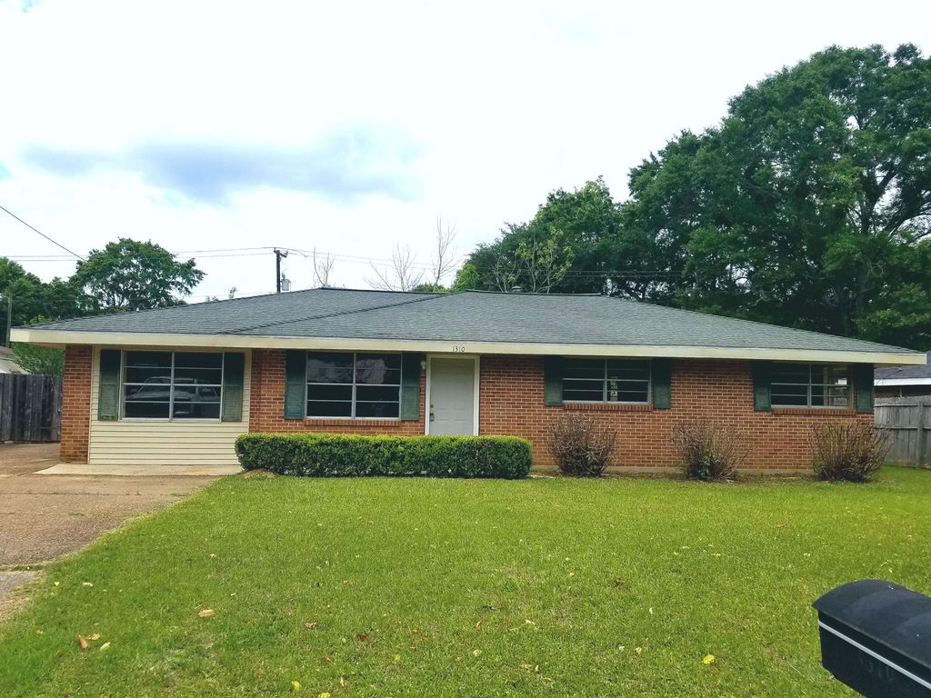 1310 Harvard Dr, Deridder, LA SingleFamily Home 13 Photos Trulia