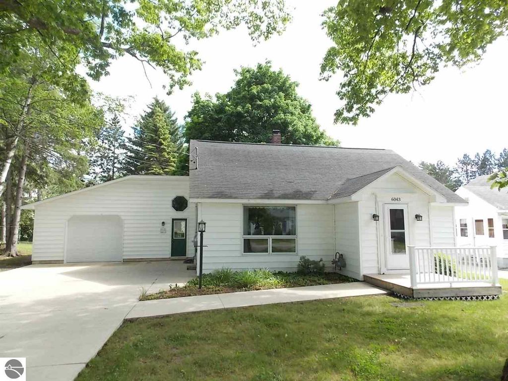 6043 W Park St, Lake City, MI 49651 Trulia
