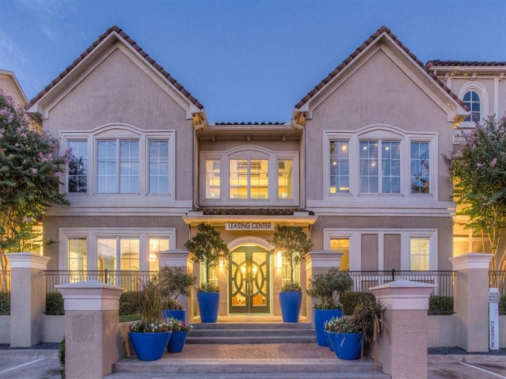 3323 McCue Rd, Houston, TX 77056