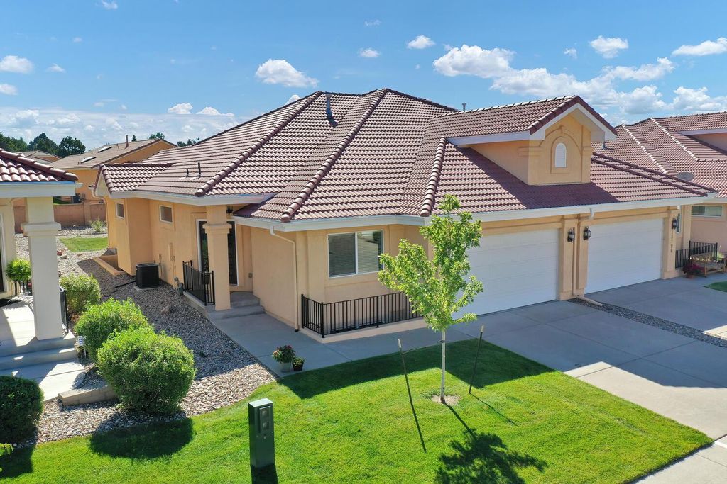 13802 Paradise Villas Grv #A, Colorado Springs, CO 80921